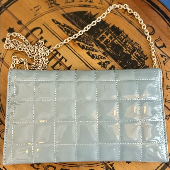 🌸🌷Crossi Blue Envelope Style Patent Puffy Quilted Crossbody Shoulder Bag Clutch - Picture 11 of 16